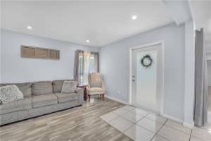 7800 Nw 70th Ter Tamarac, FL 33321 Sold 06/09/23