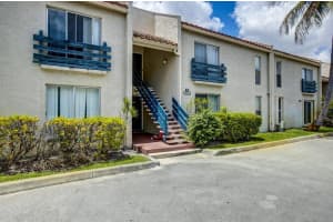 5260 Ne 6th Avenue 17d, Oakland Park, Fl 33334 Oakland Park, FL 33334 Sold 06/16/23