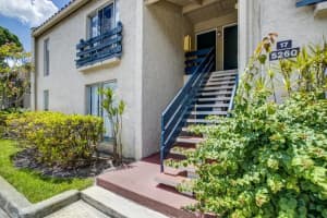 5260 Ne 6th Avenue 17d, Oakland Park, Fl 33334 Oakland Park, FL 33334 Sold 06/16/23