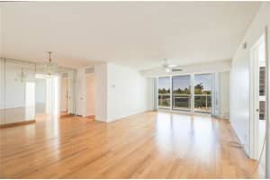 2715 N Ocean Blvd   4D, Fort Lauderdale, FL 33308 Sold 08/23/23