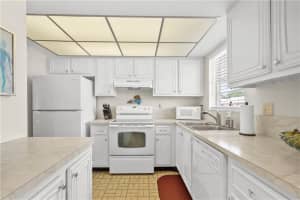 18081 Se Country Club Dr   229 Jupiter, FL 33469 Sold 07/03/23