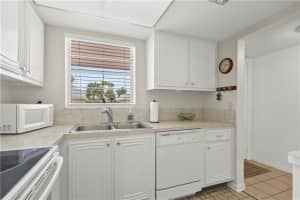 18081 Se Country Club Drive 229, Jupiter, Fl 33469 Jupiter, FL 33469 Sold 07/03/23