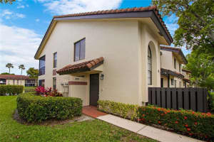 10295 N Circle Lake Dr   201 Boynton Beach, FL 33437 Sold 05/31/23
