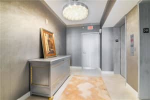 3101 S Ocean Dr   2402 Hollywood, FL 33019 Sold 05/31/23