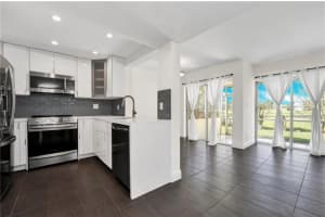 8045  Lagos De Campo Blvd   E-3, Tamarac, FL 33321 Sold 05/23/23