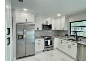 4728  Greentree Cir   B, Boynton Beach, FL 33436 Sold 09/15/23