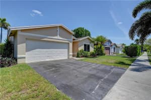 4380 NW 103rd Ave, Sunrise, FL 33351 Sold 06/07/23