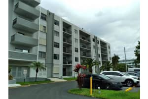 1301 NE 7th St   111, Hallandale Beach, FL 33009 Sold 09/01/23