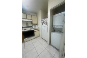 3421 NW 44th St   205, Lauderdale Lakes, FL 33309 Sold 08/23/23