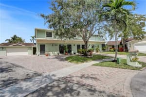 10178 SW 52nd St, Cooper City, FL 33328 Sold 07/21/23