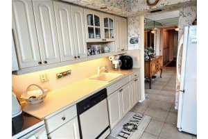 1350  River Reach Dr   517, Fort Lauderdale, FL 33315 Sold 11/01/23