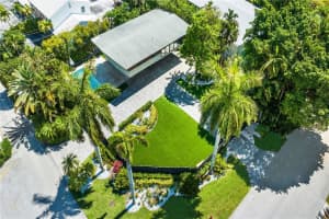 2601 NE 8th St, Fort Lauderdale, FL 33304 Sold 09/15/23