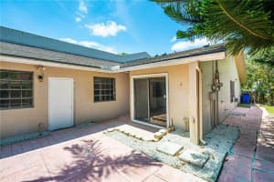 5041 NW 11th Ave, Deerfield Beach, FL 33064 Sold 09/21/23