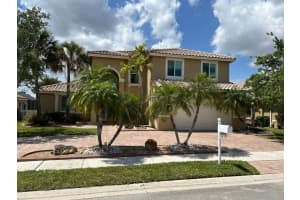 1070 SW 191st Ln, Pembroke Pines, FL 33029 Sold 06/20/23