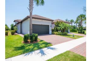 4312  Beauty Leaf Cr, Vero Beach, FL 32967 Sold 07/06/23