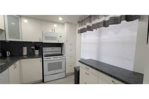 2998 NW 48th Ter   427, Lauderdale Lakes, FL 33313 Sold 06/24/24