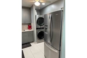 608 NE 2nd St   143, Dania Beach, FL 33004 Sold 07/20/23