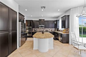 8640 Miralago Way Parkland, FL 33076 Sold 07/17/23