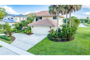 2764 NW 28th St, Boca Raton, FL 33434 Sold 07/24/23