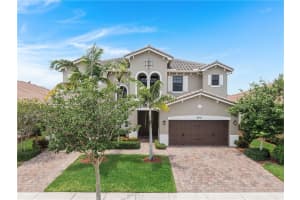 8971  Lakeview Pl, Parkland, FL 33076 Sold 07/19/23