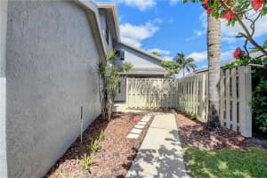 1030 NW 19th Ter, Delray Beach, FL 33445 Sold 02/14/24