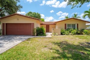 10380 NW 42nd Dr, Coral Springs, FL 33065 Sold 07/12/23