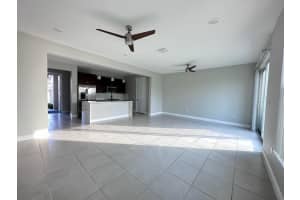 4319  Lago Dr, Deerfield Beach, FL 33064 Sold 07/20/23