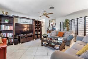 9472 Sw 52nd Ct Cooper City, FL 33328 Sold 07/06/23