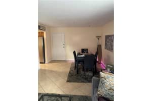 475 SE 8th St   213, Deerfield Beach, FL 33441 Sold 06/27/23