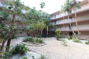 2850  Somerset Dr   406L, Lauderdale Lakes, FL 33311 Sold 11/30/23
