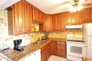 2850  Somerset Dr   406L, Lauderdale Lakes, FL 33311 Sold 11/30/23