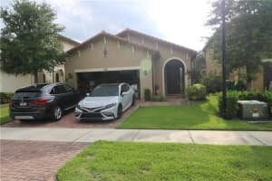 5011 NW 51st Ter, Tamarac, FL 33319 Sold 08/28/23