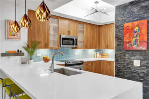 2633 NE 14th Ave APT 103, Oakland Park, FL 33334, Sold 07/31/23