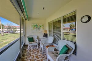 802 SE 7th St 105, Deerfield Beach, FL 33441 Sold 10/11/23