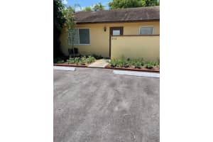 516 NW 43rd Pl   516, Deerfield Beach, FL 33064 Sold 06/05/23