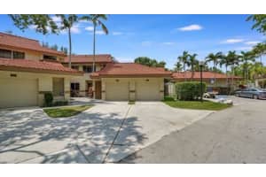 960 Nw 93rd Ave Plantation, FL 33324 Sold 06/30/23