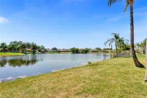 5421  Hawkes Bluff Ave, Davie, FL 33331 Sold 08/25/23