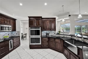 4933 Nw 103rd Ave Coral Springs, FL 33076 Sold 07/05/23