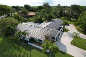 9901 NW 39th Ct, Coral Springs, FL 33065 Sold 10/06/23