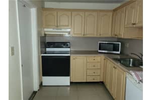 4270 NW 40th St   308, Lauderdale Lakes, FL 33319 Sold 08/03/23