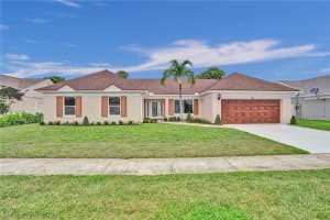 9511  Dunhill Dr, Miramar, FL 33025 Sold 07/19/23