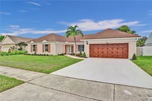 9511  Dunhill Dr, Miramar, FL 33025 Sold 07/19/23