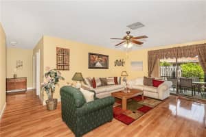 8212 NW 75th Ave, Tamarac, FL 33321 Sold 07/13/23