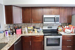 2099  Champions Way   2099, North Lauderdale, FL 33068 Sold 06/23/23