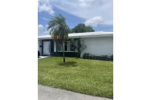 8403 Nw 59th Pl Tamarac, FL 33321 Sold 06/26/23