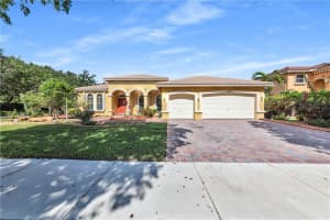 4893  Hibbs Grove Way, Cooper City, FL 33330 Sold 08/17/23