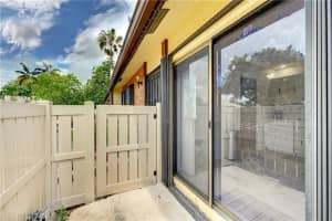 787  Banks Rd   787, Margate, FL 33063 Sold 07/25/23