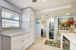 2620 NE 1st Ct   405, Boynton Beach, FL 33435 Sold 08/01/23