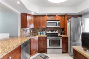 1100 SW 12th St   301, Fort Lauderdale, FL 33315 Sold 11/09/23