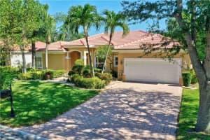 10261 Nw 54th Pl Coral Springs, FL 33076 Sold 07/17/23